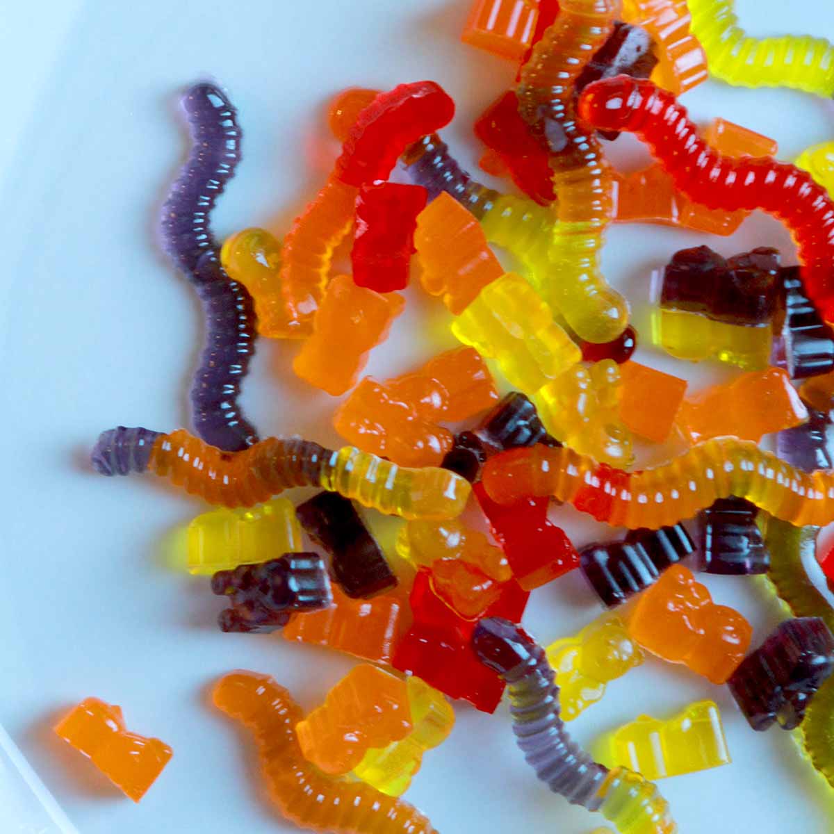 Pain-Free Living: How THC Gummies Can Alleviate Chronic Discomfort